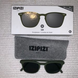Izipizi sunglasses